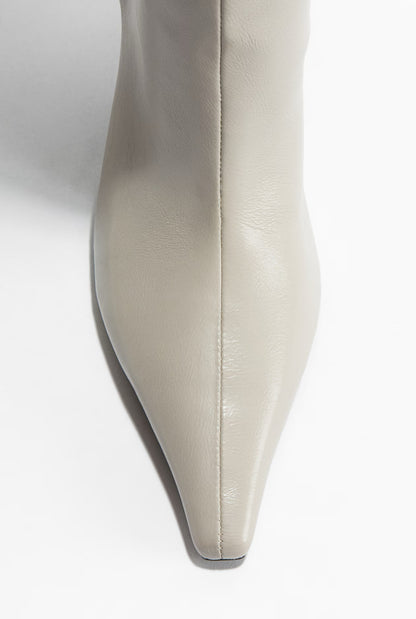 AB™- BOTA DE CUERO HASTA LA RODILLA